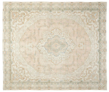 Vintage Persian Rug Calaphelia