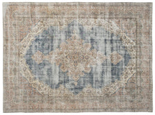 Vintage Distressed Rug Arnoldo