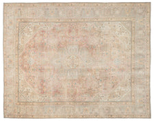 Vintage Distressed Rug Anesti