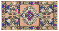 Vintage Turkish Rug Tsvia