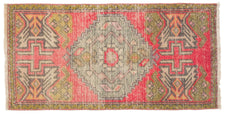 Vintage Turkish Rug Llyr