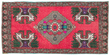 Vintage Turkish Rug Hasina