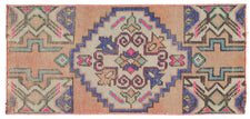Vintage Turkish Rug Amaranta