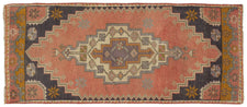 Vintage Turkish Runner Rug Shuichiro