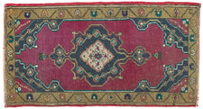 Vintage Turkish Rug Gullbrand
