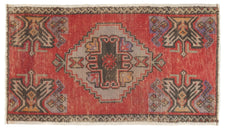 Vintage Turkish Rug Srini