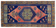 Vintage Turkish Rug Qinqirelle