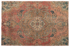 Vintage Distressed Rug Lupa
