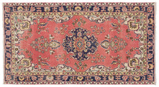 Vintage Persian Rug Vulyn