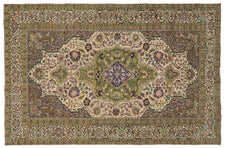 Vintage Persian Rug Gloisri