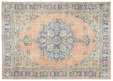 Vintage Distressed Rug Yalim