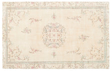 Vintage Distressed Rug Mirkka