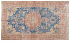 Vintage Distressed Rug Theis