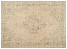Vintage Distressed Rug Slavojka
