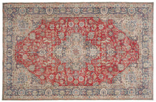Vintage Distressed Rug Thaciona