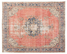Vintage Distressed Rug Aive