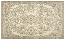 Vintage Distressed Rug Pok