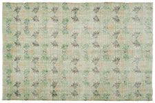 Vintage Distressed Rug Thutteiase