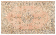 Vintage Distressed Rug Friedeborn