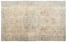 Vintage Distressed Rug Irimia