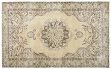 Vintage Distressed Rug Traos