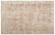 Vintage Distressed Rug Nermina