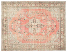 Vintage Distressed Rug Helvi