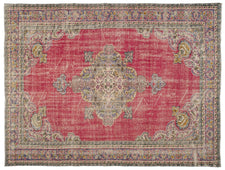 Vintage Distressed Rug Hyale